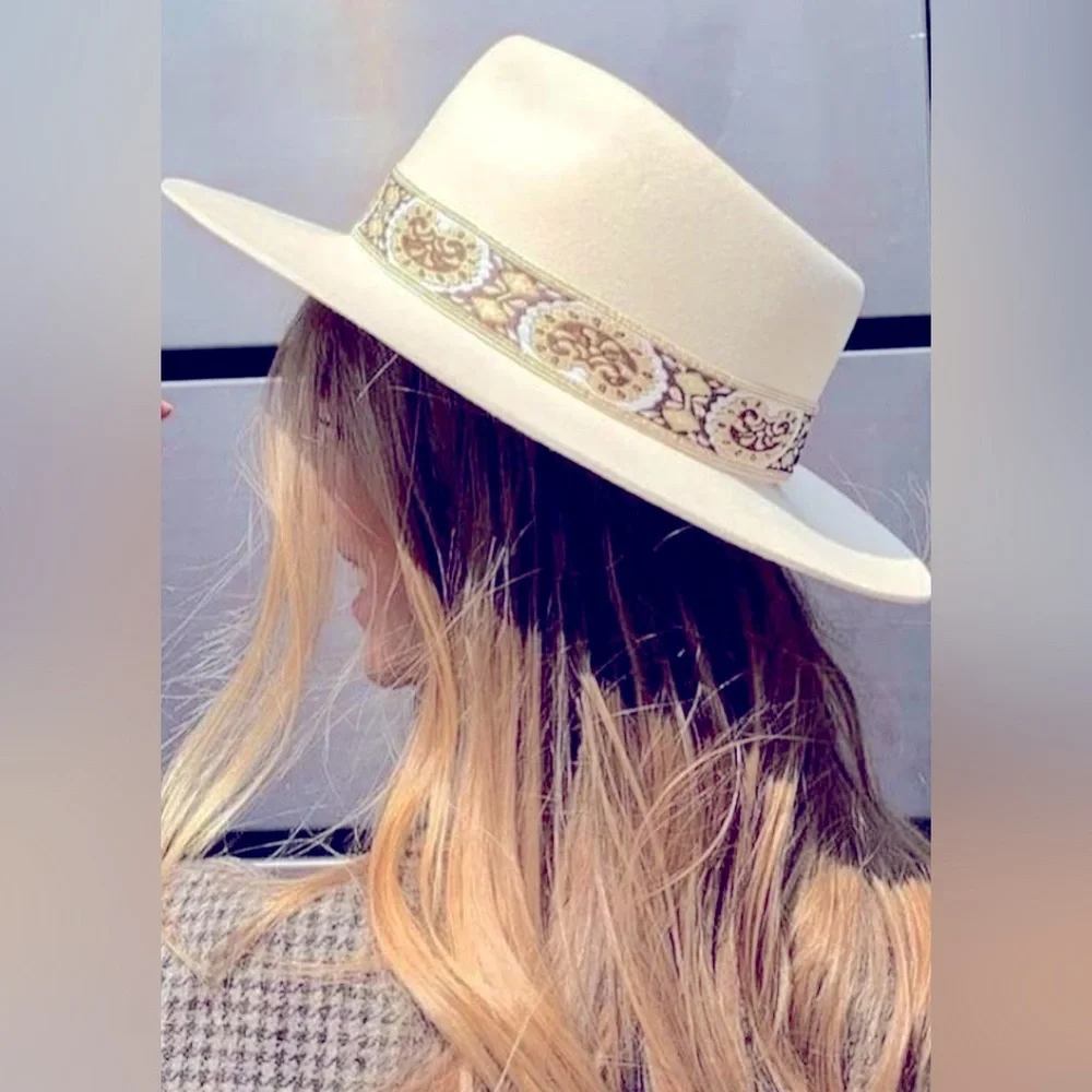 NEW Lack of Color The Beverly Fedora Hat in Ivory - Picture 5 of 11